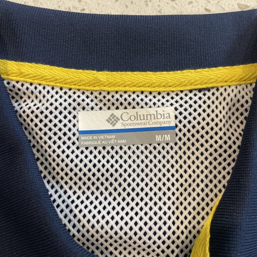 Columbia PFG Michigan Wolverines Polo Omni- Shade Shirt Men's Size: Medium NWT - Picture 2 of 8